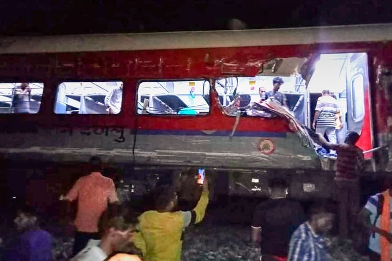 Zugunglück in Odisha: Ein Güterzug und ein Personenzug sind in Indien zusammengestoßen.