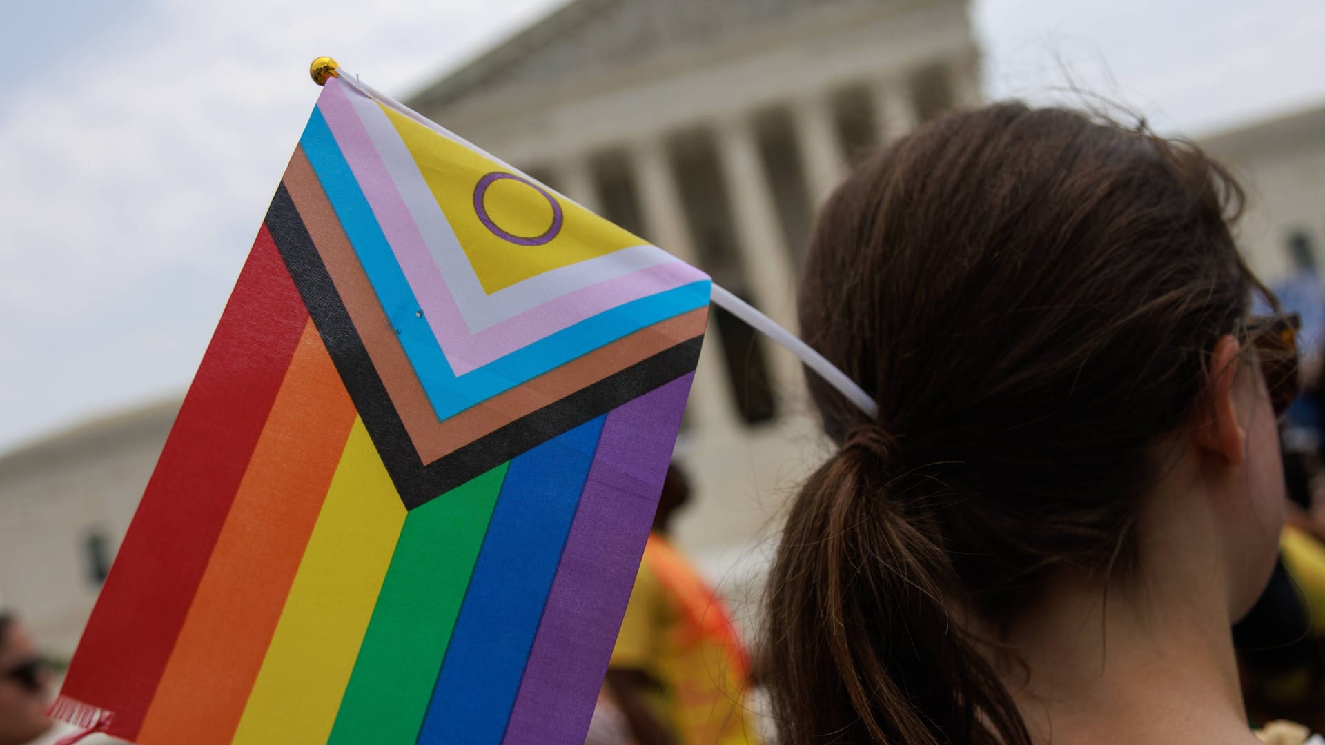 Demonstrierende vor dem Supreme Court in den USA (Archivbild): Bürgerrechtler befürchten, dass das Urteil weitere Rechte aushebeln könnte.