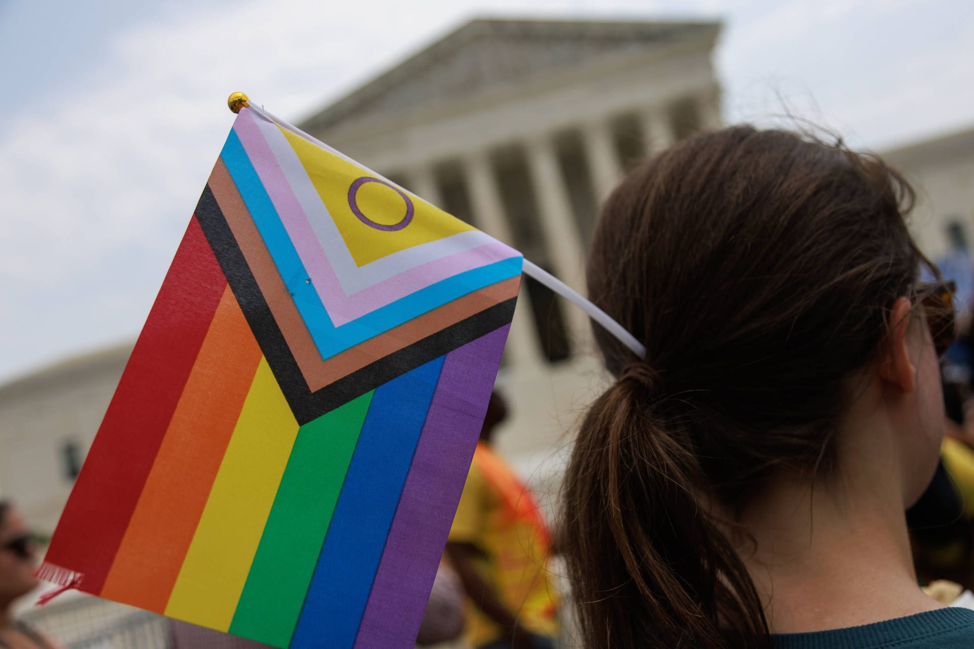 Demonstrierende vor dem Supreme Court in den USA (Archivbild): Bürgerrechtler befürchten, dass das Urteil weitere Rechte aushebeln könnte.