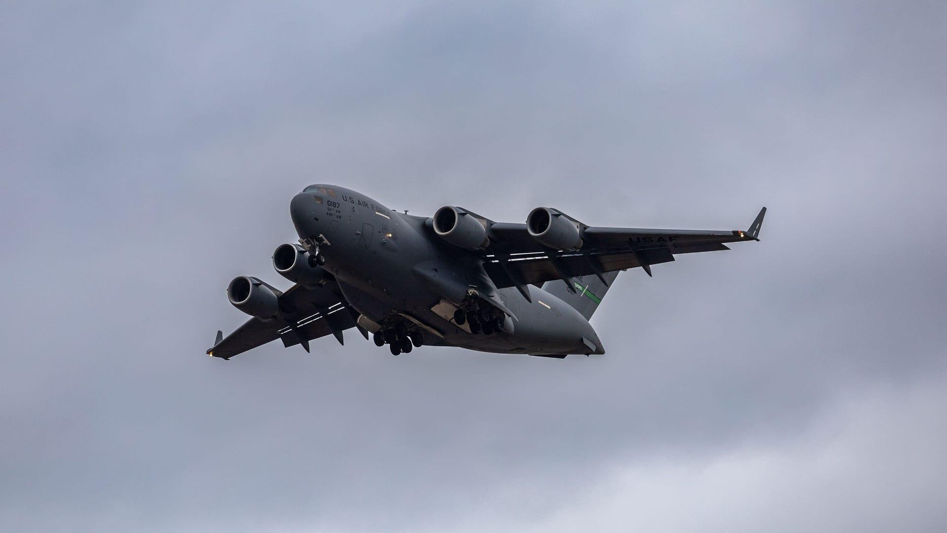 Eine C-17 "Globemaster III" im Anflug (Archivbild).