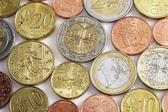 Euro-Münzen: Wer viele gesammelt hat, kann diese bald in den meisten Kaufland-Filialen loswerden.