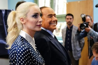 Marta Fascina und Silvio Berlusconi: Sie waren wohl gut drei Jahre lang ein Paar, bevor Italiens Ex-Ministerpräsident starb.