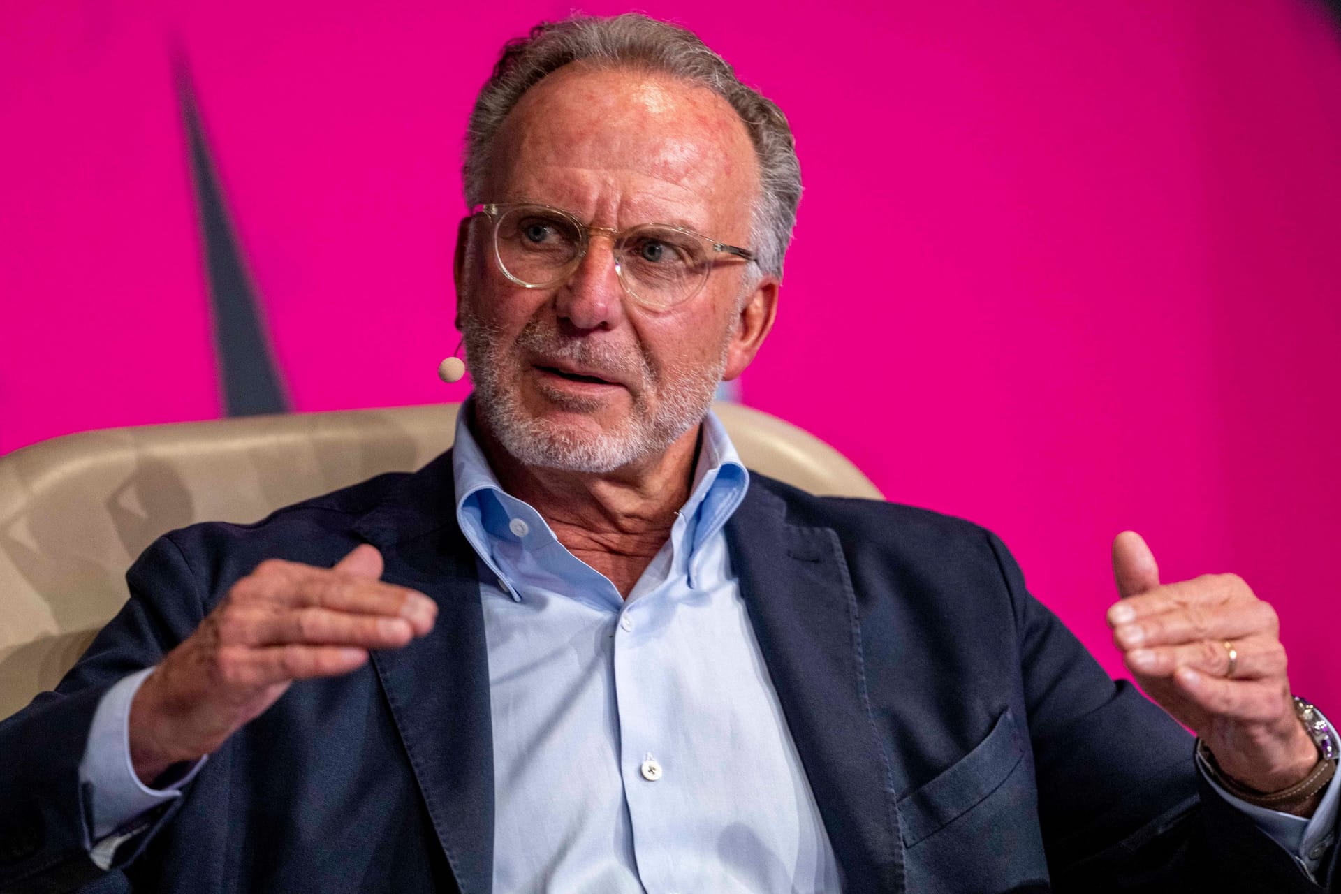 Karl-Heinz Rummenigge auf der "SpoBis" in Düsseldorf: Klare Worte über den Ex-Trainer.