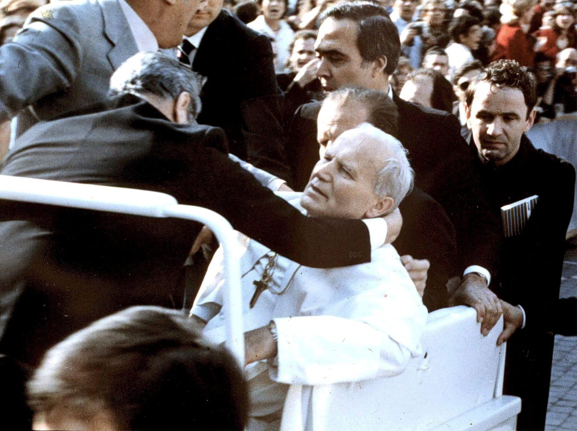 1981: Attentat auf den Oberhirten 1981: Attentat auf den Oberhirten