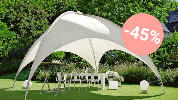 Der Discounter Aldi hat zurzeit einen Kuppelpavillon im Angebot, der jede Gartenparty einen eleganten Touch verleiht.