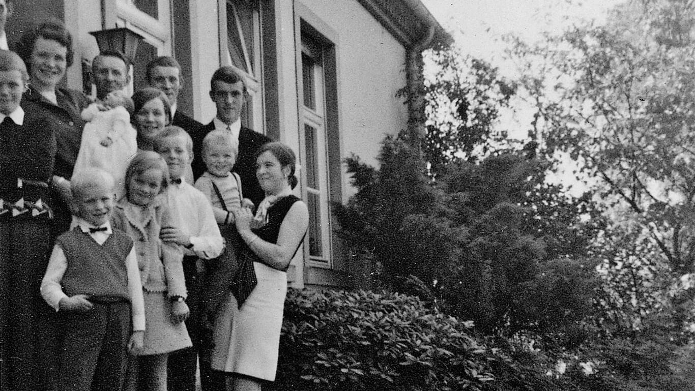 Familienfoto von 1969: Ewald Frie befindet sich vorne links.