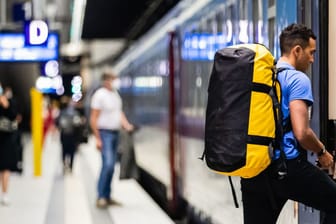 Ein Zug nach Prag in Berlin (Symbolbild): Der Tunnel wird der längste jemals in Deutschland sein.