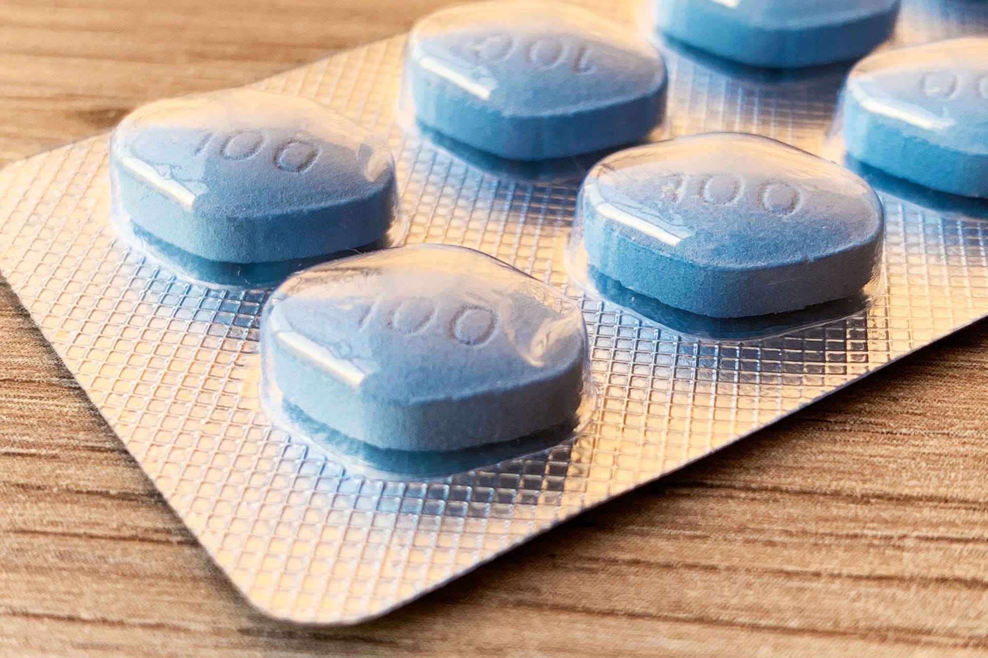 Verschreibungspflichtig: Viagra gibt es derzeit nur auf Rezept. Aus Sicht von Experten soll das auch so bleiben.