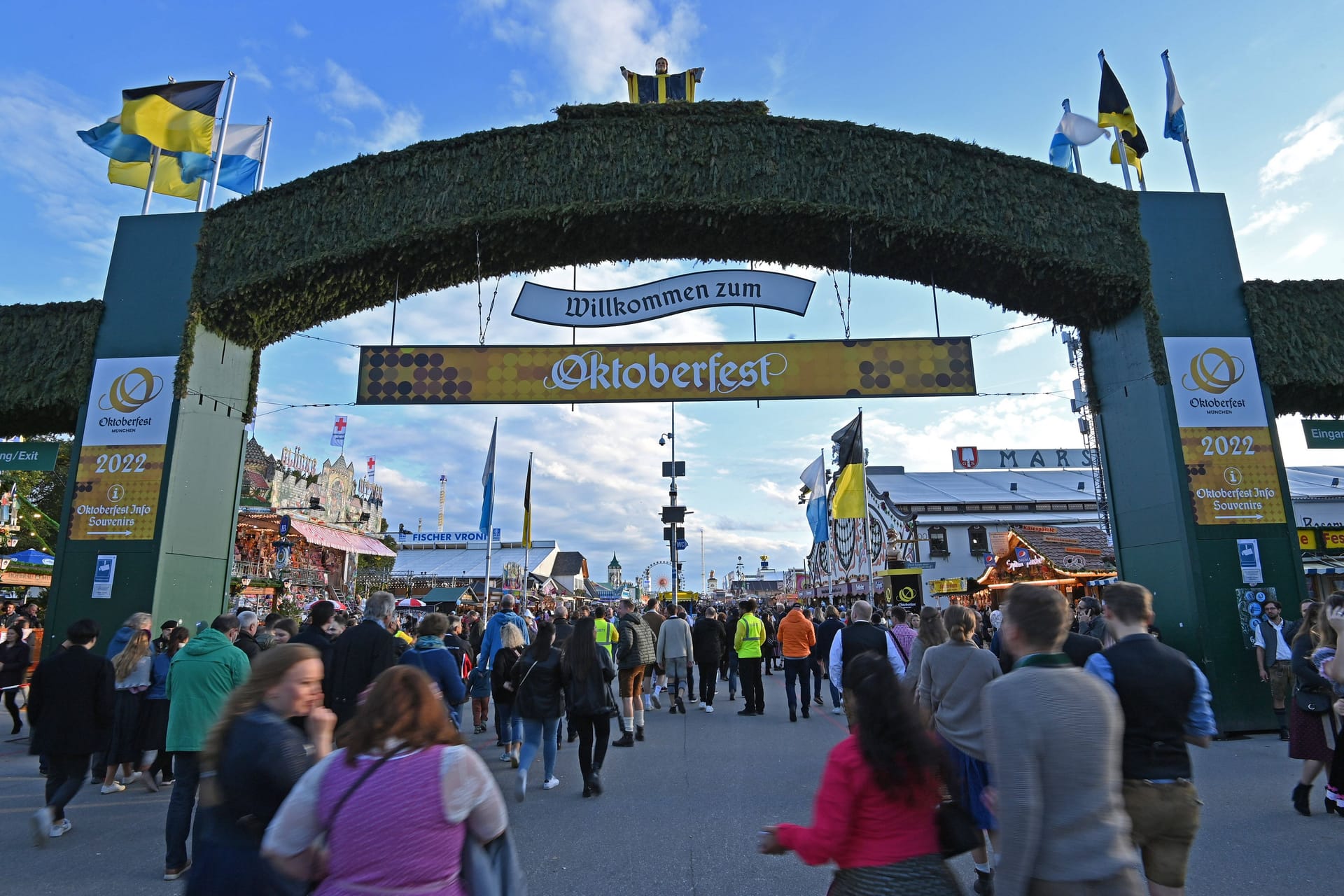 Eingang zum Oktoberfest: Ab dem 16. September findet auf der Münchner Theresienwiese wieder das größte Volksfest der Welt statt.