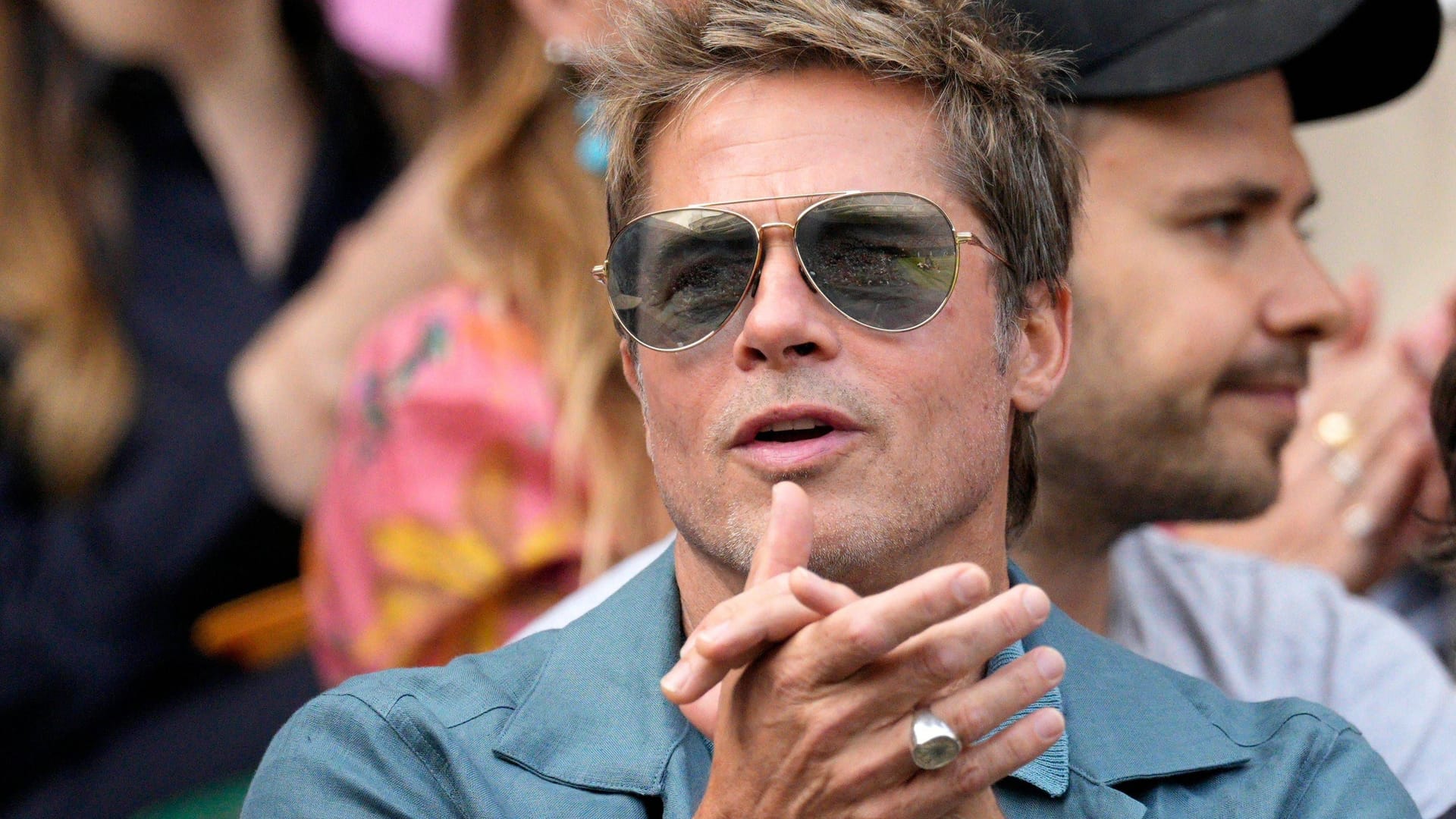 Brad Pitt: Der Schauspieler schaute sich das Wimbledon-Finale zwischen Carlos Alcaraz und Novak Djoković an.