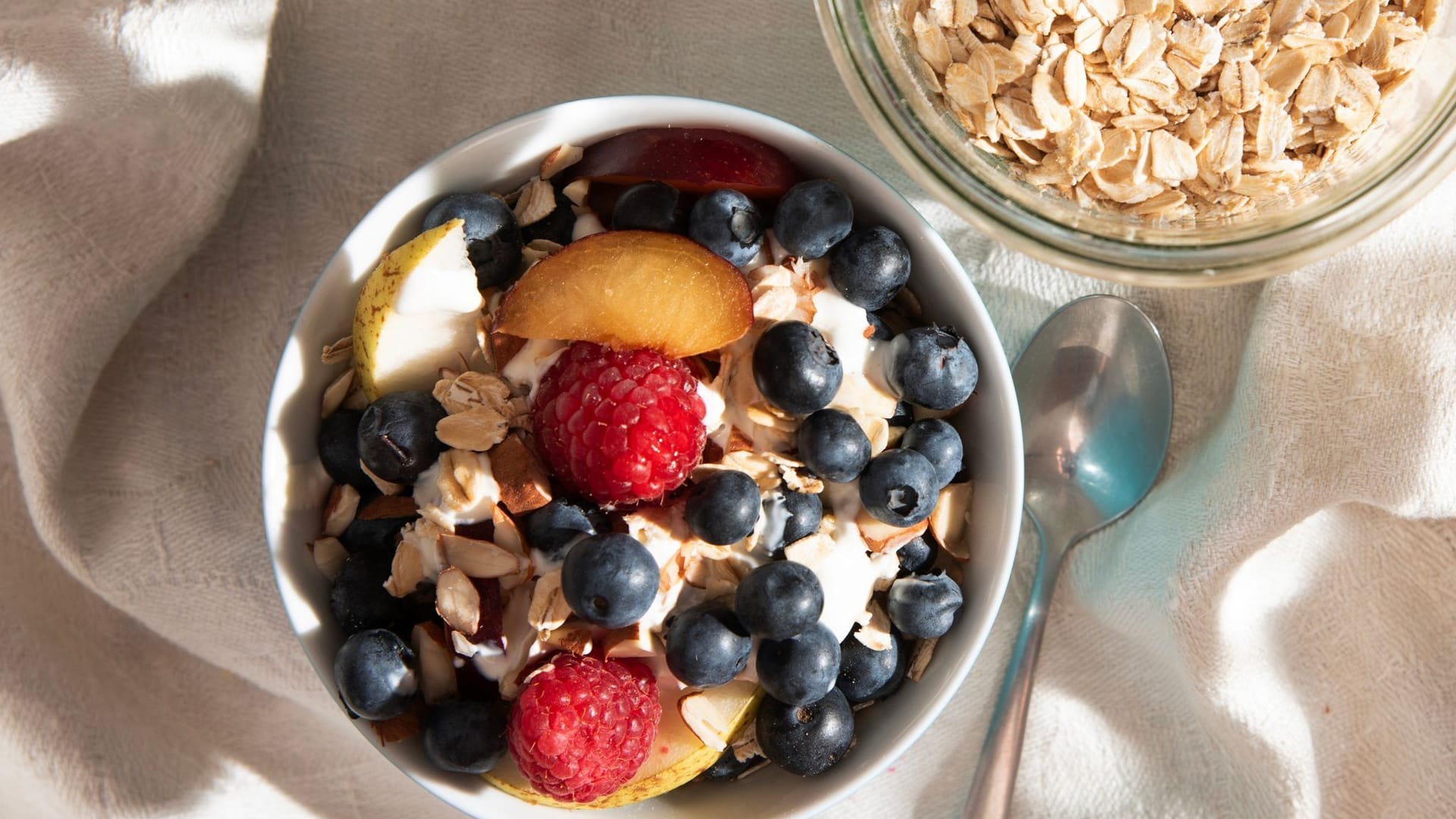 Müsli mit Beeren