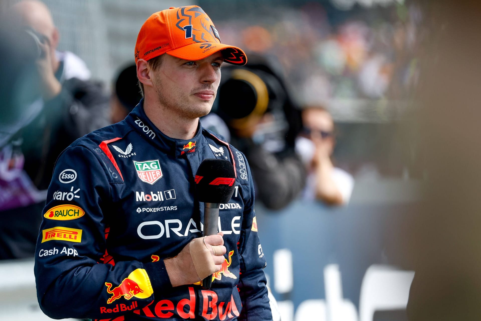 Max Verstappen: Die Hand des Weltmeisters war nach dem Qualifying einbandagiert.