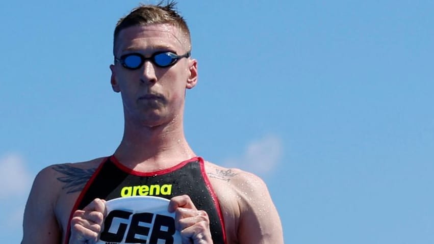 Florian Wellbrock nach seinem Sieg: Er holte über 10 Kilometer die Goldmedaille. Florian Wellbrock nach seinem Sieg: Er holte über 10 Kilometer die Goldmedaille.