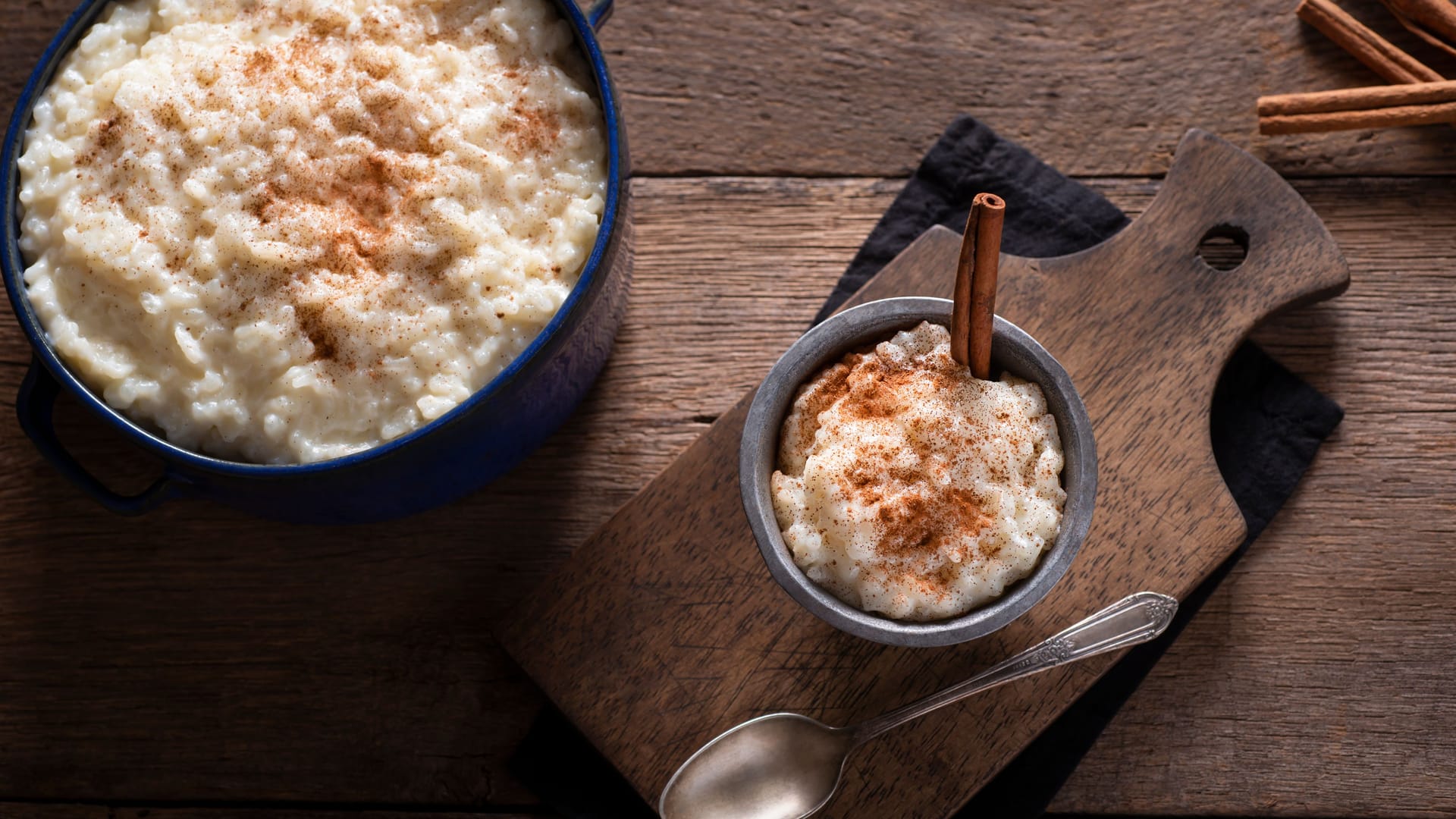 Milchreis mit Zimt: Der Klassiker besteht aus wenigen Zutaten. Wie sieht es bei Fertig-Milchreis aus?