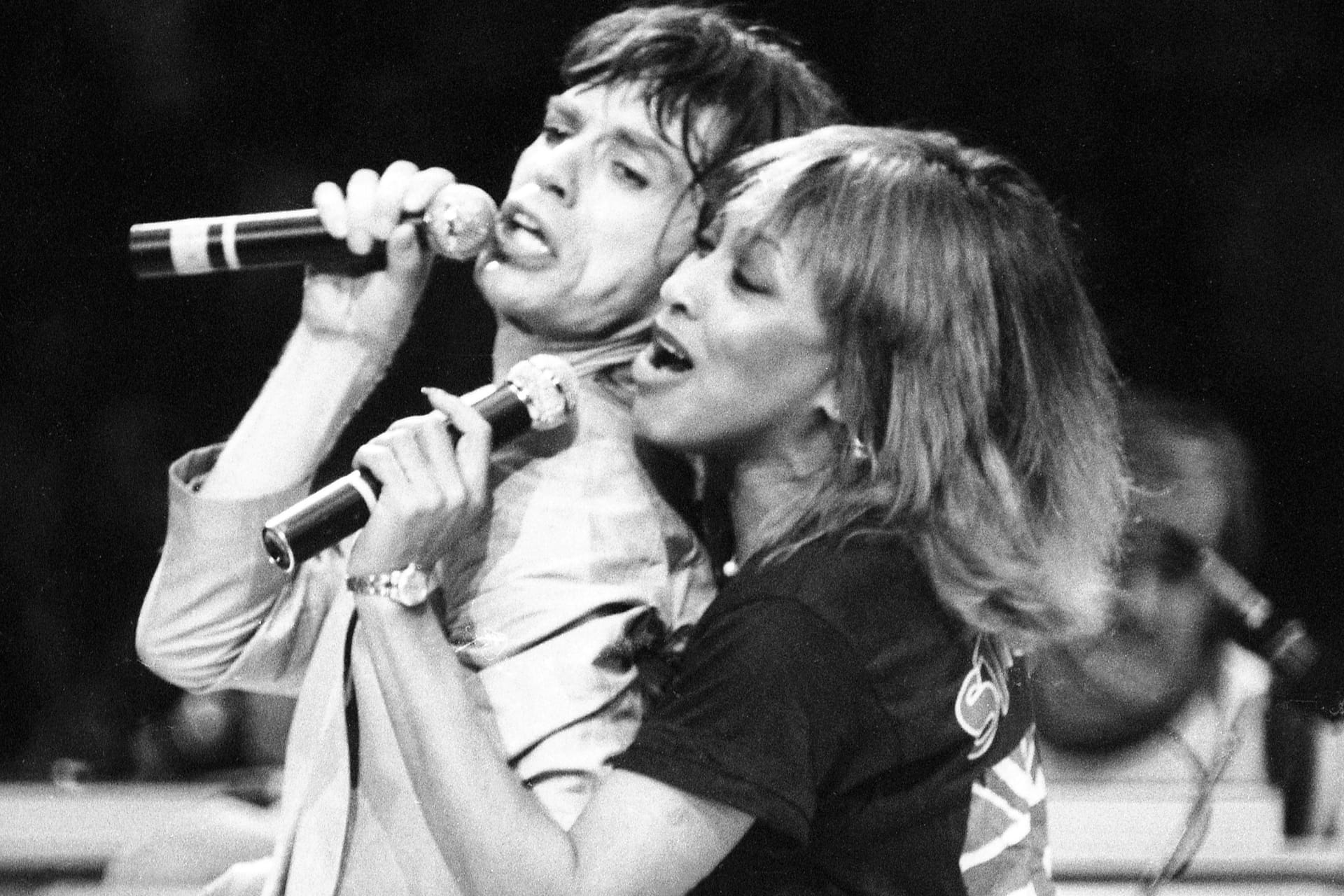 Tina Turner: Und auch mit der Popikone soll der Rockstar ein Verhältnis gehabt haben.