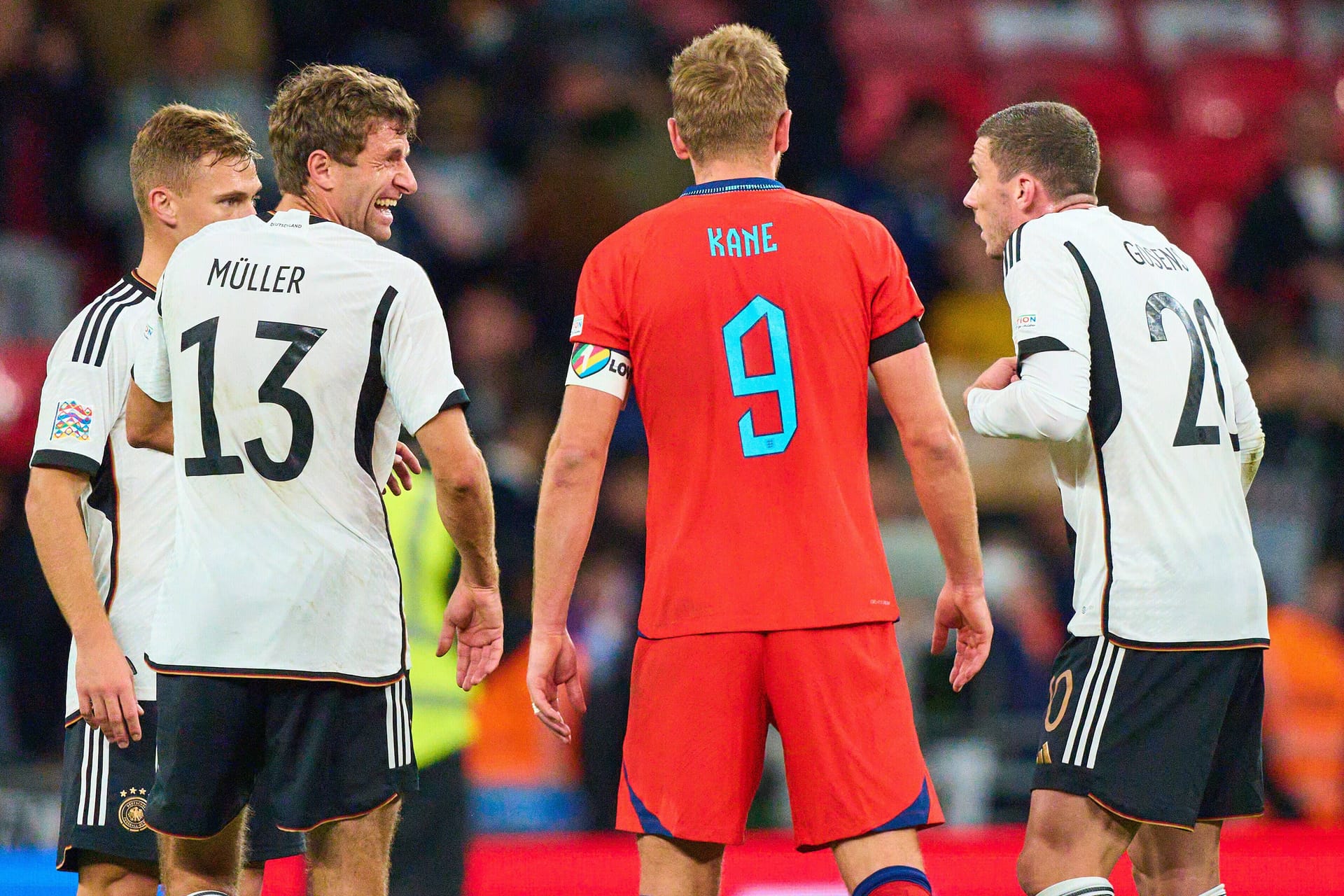 Thomas Müller, und Harry Kane: Bilden die beiden Offensivspieler bald das Sturmduo beim FC Bayern?