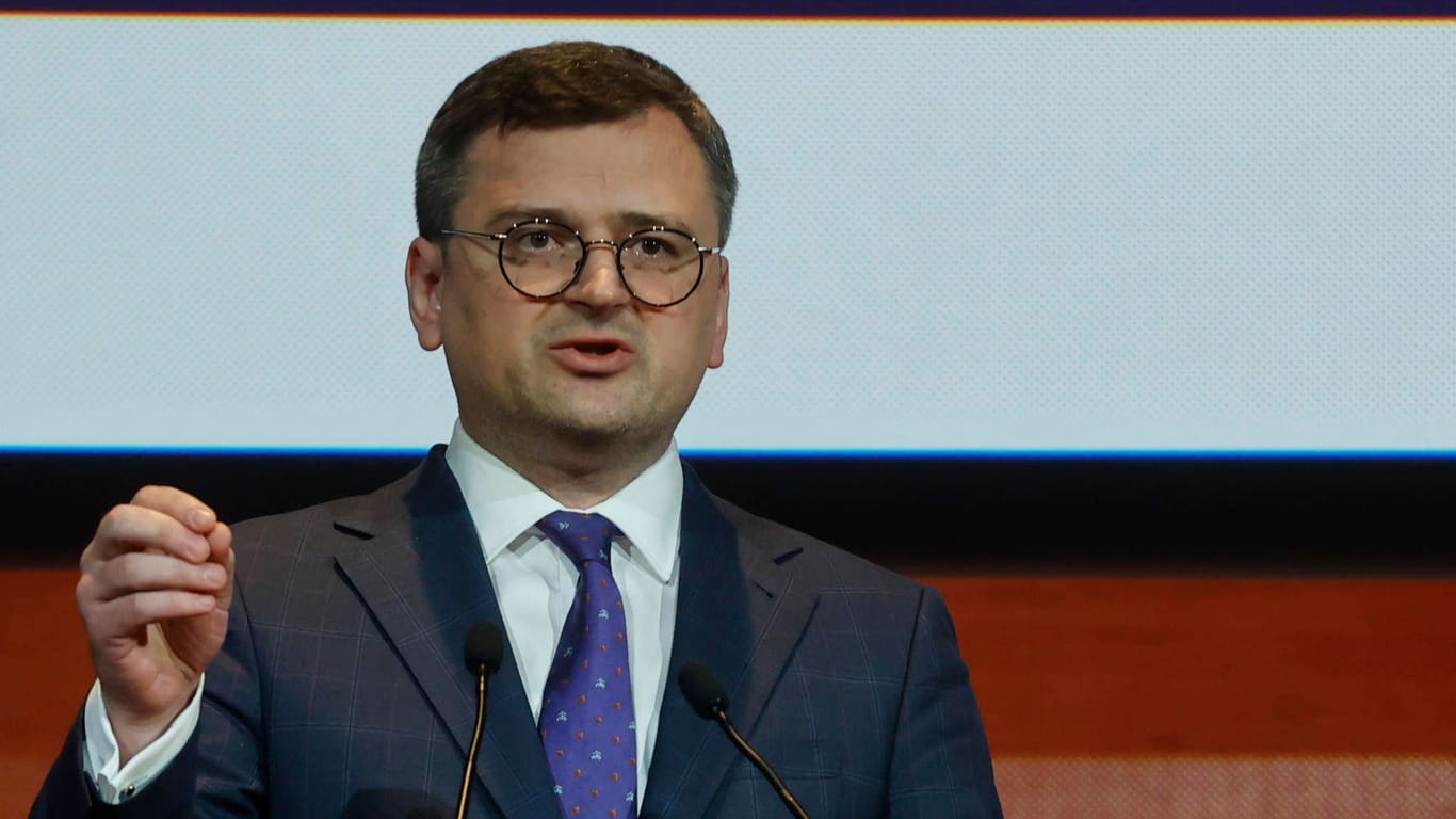 Dmytro Kuleba (Archivbild): Der ukrainische Außenminister hat sich gegen Aussagen von Viktor Orbán gewehrt.