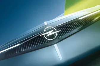 Opel Experimental: Mit dieser Studie will die Marke im Herbst einen Ausblick auf das künftige Design von E-Autos geben.