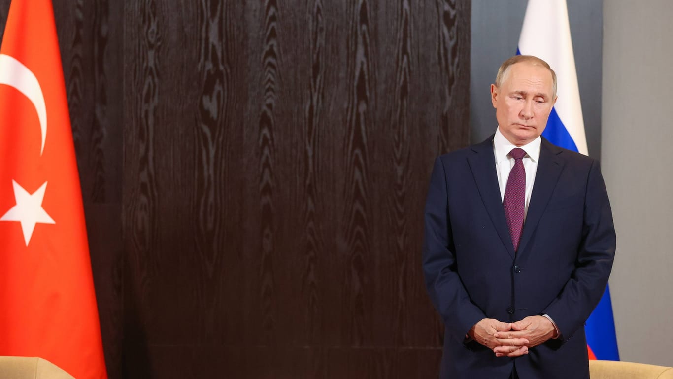 Usbekistan im Jahr 2022: Vor einem bilateralen Treffen lässt Erdogan Wladimir Putin warten.