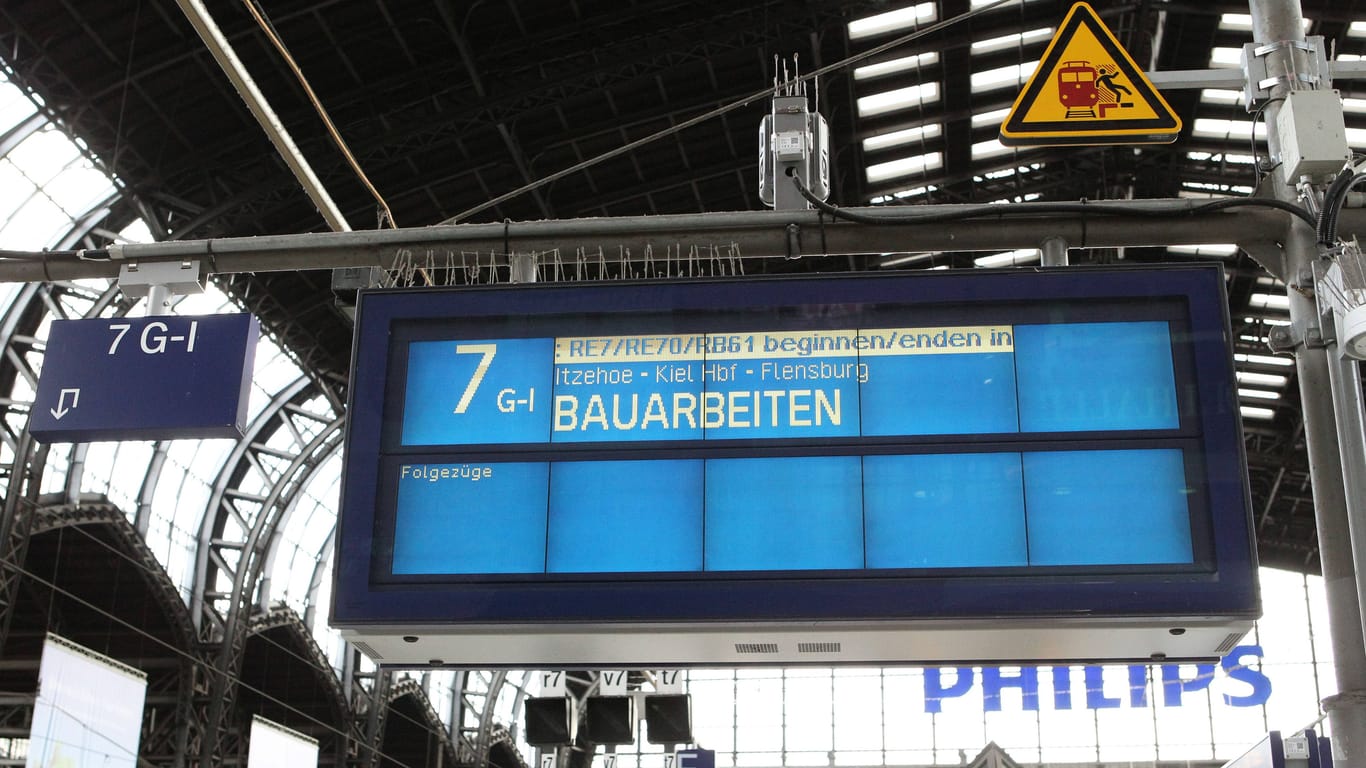 Bauarbeiten der Deutschen Bahn (Symbolbild): Im Sommer gibt es Einschränkungen auf mehreren Bahnverbindungen.