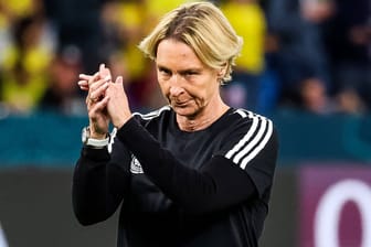 Hoffen auf das letzte Gruppenspiel: Bundestrainerin Martina Voss-Tecklenburg.