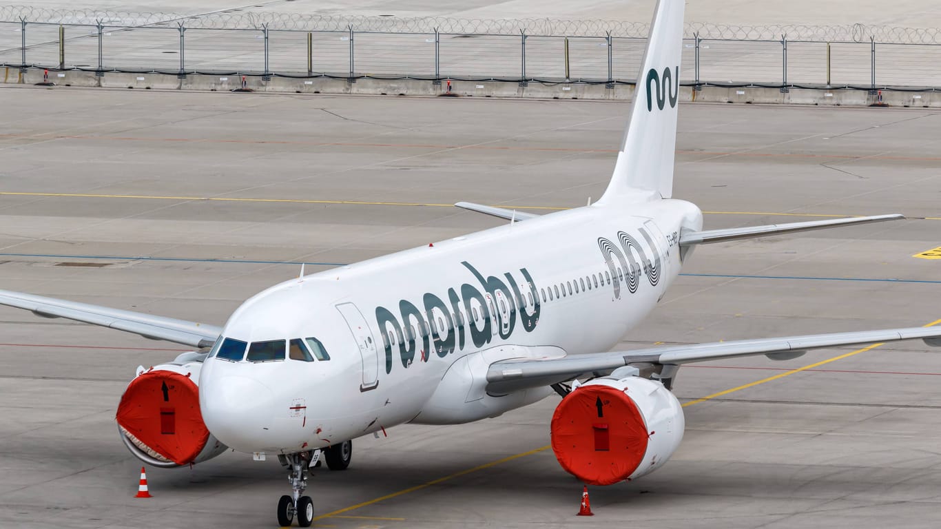 Eine Maschine von Marabu Airlines am Münchner Flughafen (Symbolbild).