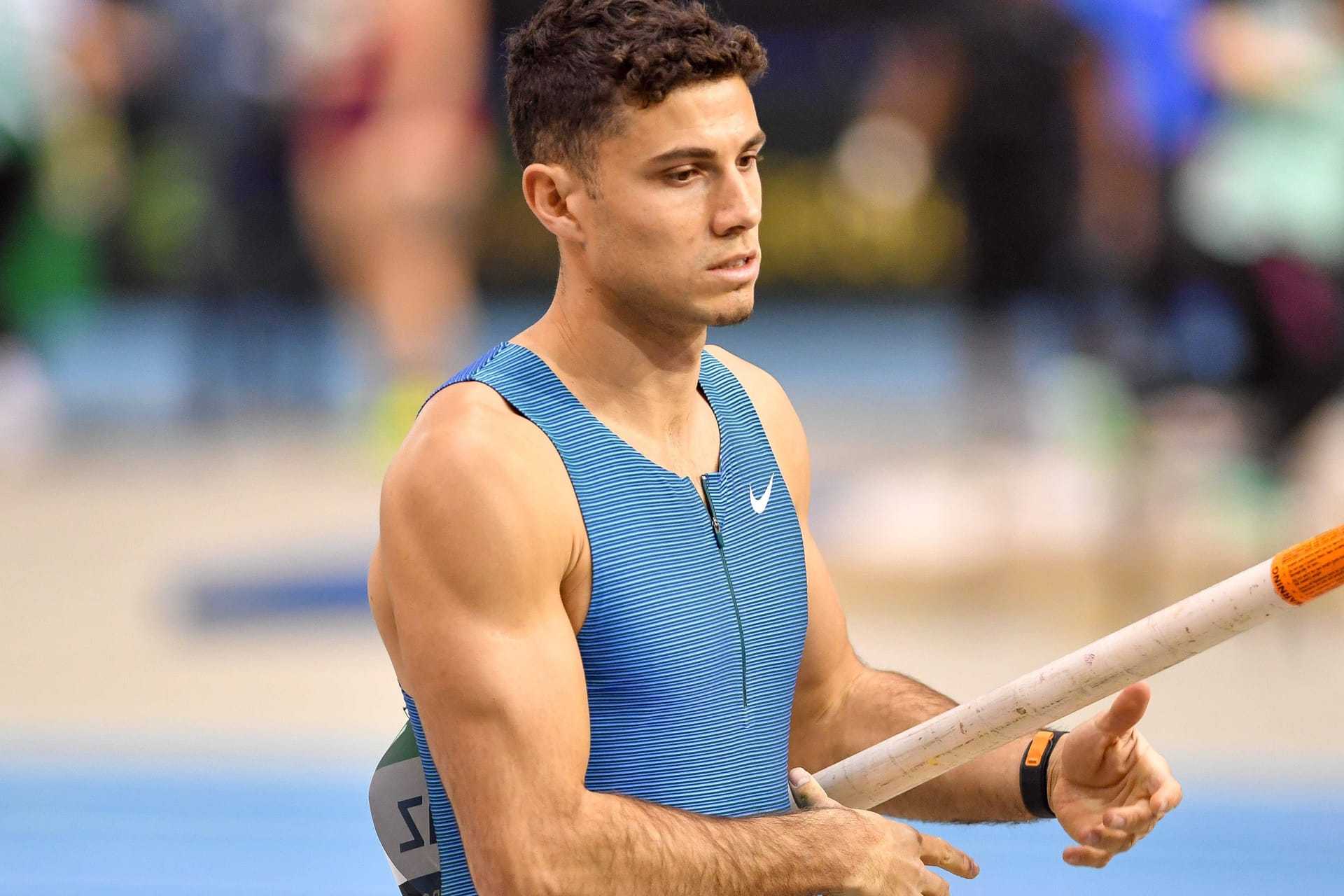 Thiago Braz im Januar bei einem Wettkampf in Karlsruhe: Der Brasilianer wurde 2016 Olympiasieger.