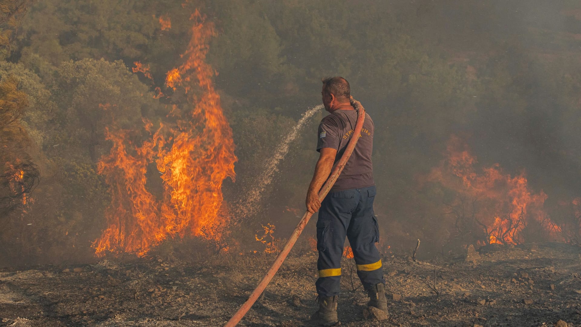 EUROPE-WEATHER/GREECE-WILDFIRE