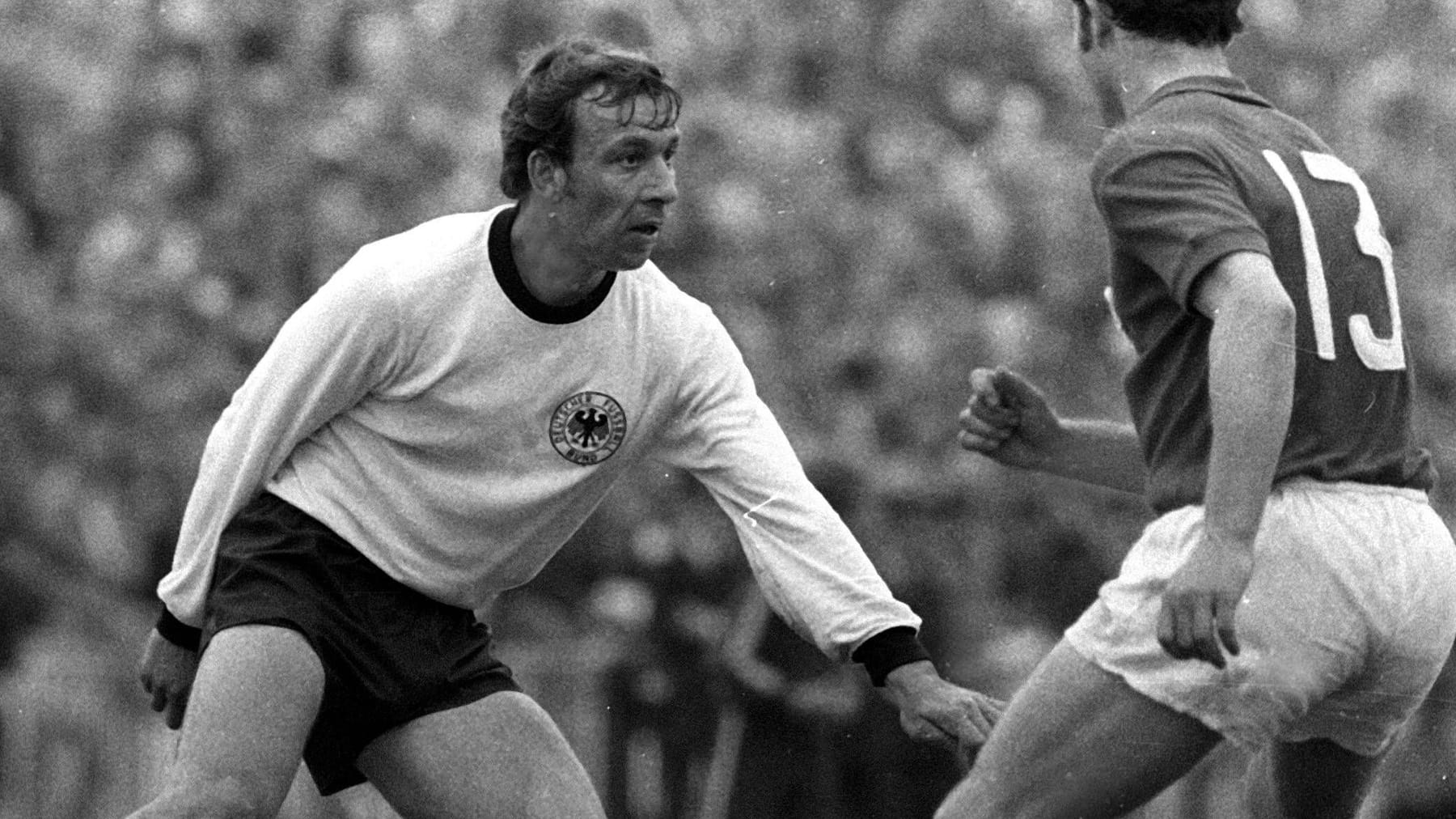 Former Werder Bremen Legend Horst-Dieter Höttges Passes Away at 79