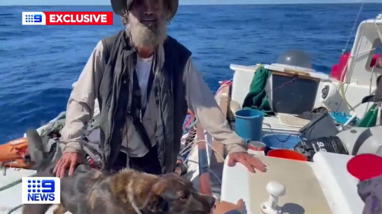 Tim Shaddock und Hündin Bella wurden von einem Fischkutter im Pazifik entdeckt.