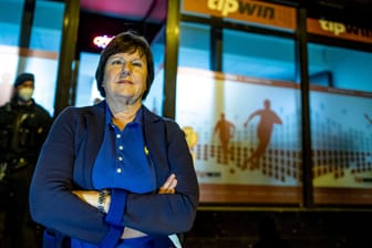 Dr. Elke Bartels (Archivbild): Duisburgs ehemalige Polizeipräsidentin erklärt im Gespräch mit t-online den Zusammenhang zwischen Clankriminalität und Prostitution.