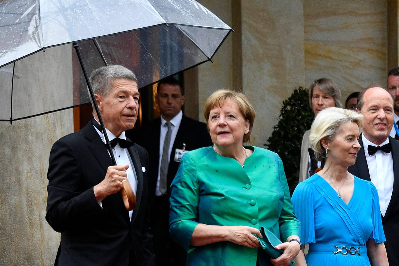 Joachim Sauer und Angela Merkel: Die beiden besuchten die Wagnerfestspiele in Bayreuth.