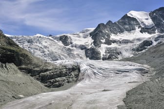 Der Moiry Gletscher in den Penninischen Alpen: Wie viele andere Gletscher geht auch dieser zurück.