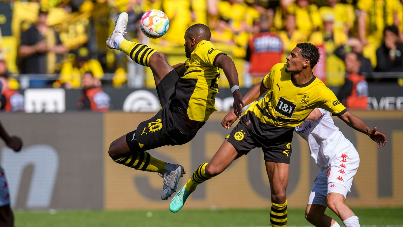 Anthony Modeste und Sebastien Haller: Mit der geplanten Änderung der Abseitsregel wäre Dortmund wohl Meister geworden.