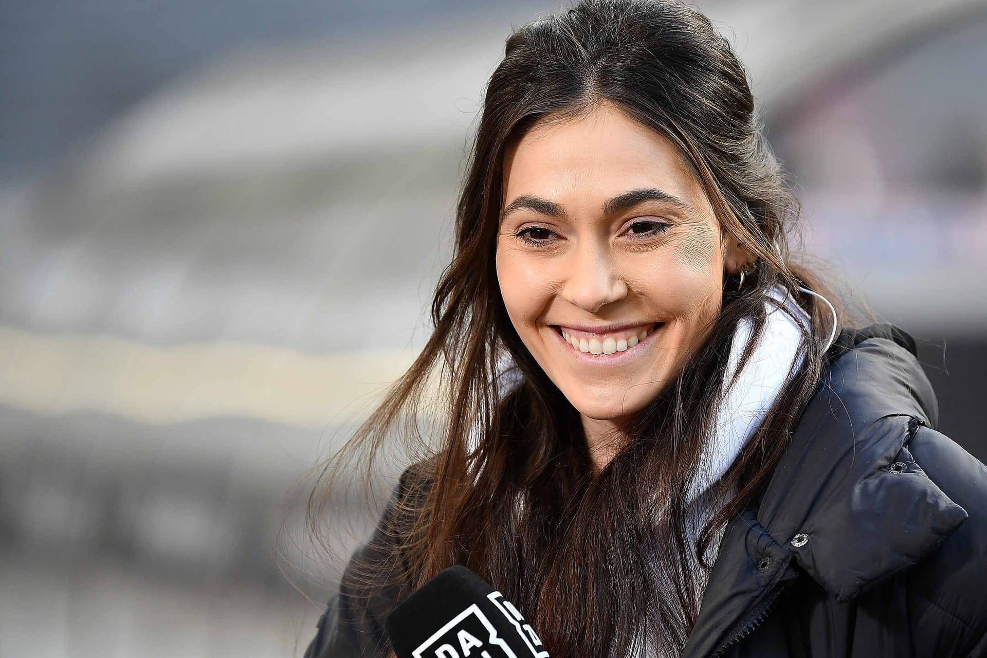 Ann-Sophie Kimmel: Die DAZN-Reporterin hat die Liebe zu Handballer Djibril M’Bengue öffentlich gemacht.