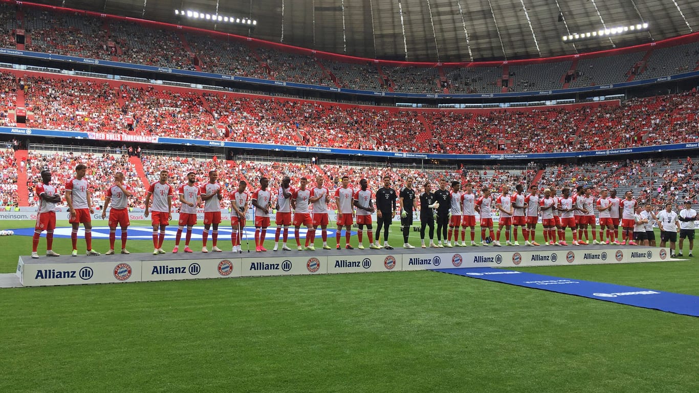 Die offizielle Teampräsentation des FC Bayern: Der Kader des Rekordmeisters wird sich in den kommenden Wochen allerdings wohl noch ziemlich verändern.