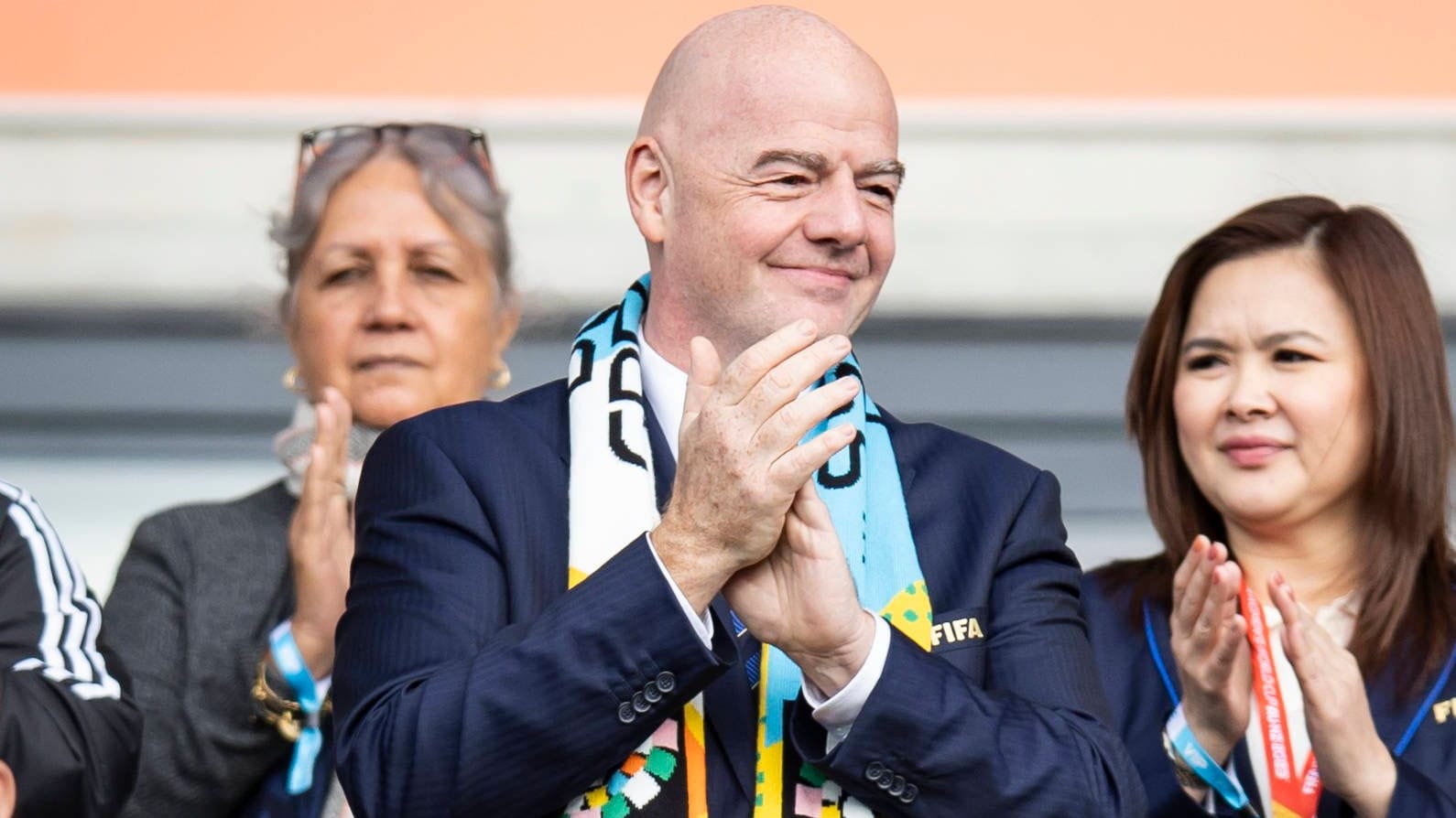 Gianni Infantino am Rande des WM-Spiels zwischen den USA und Vietnam: Mittlerweile ist der Verbandschef wohl abgereist.