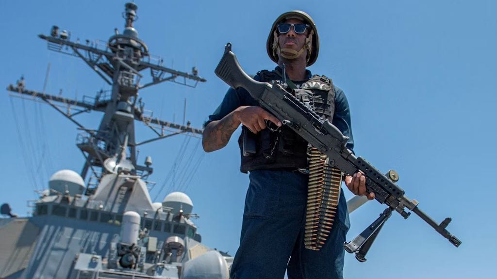 Marinesoldat auf dem Kriegsschiff "USS Paul Hamilton" im Persischen Golf.