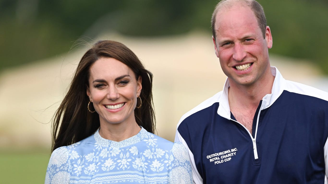 Prinzessin Kate und Prinz William: Sie beiden posieren nach dem Polospiel gemeinsam.