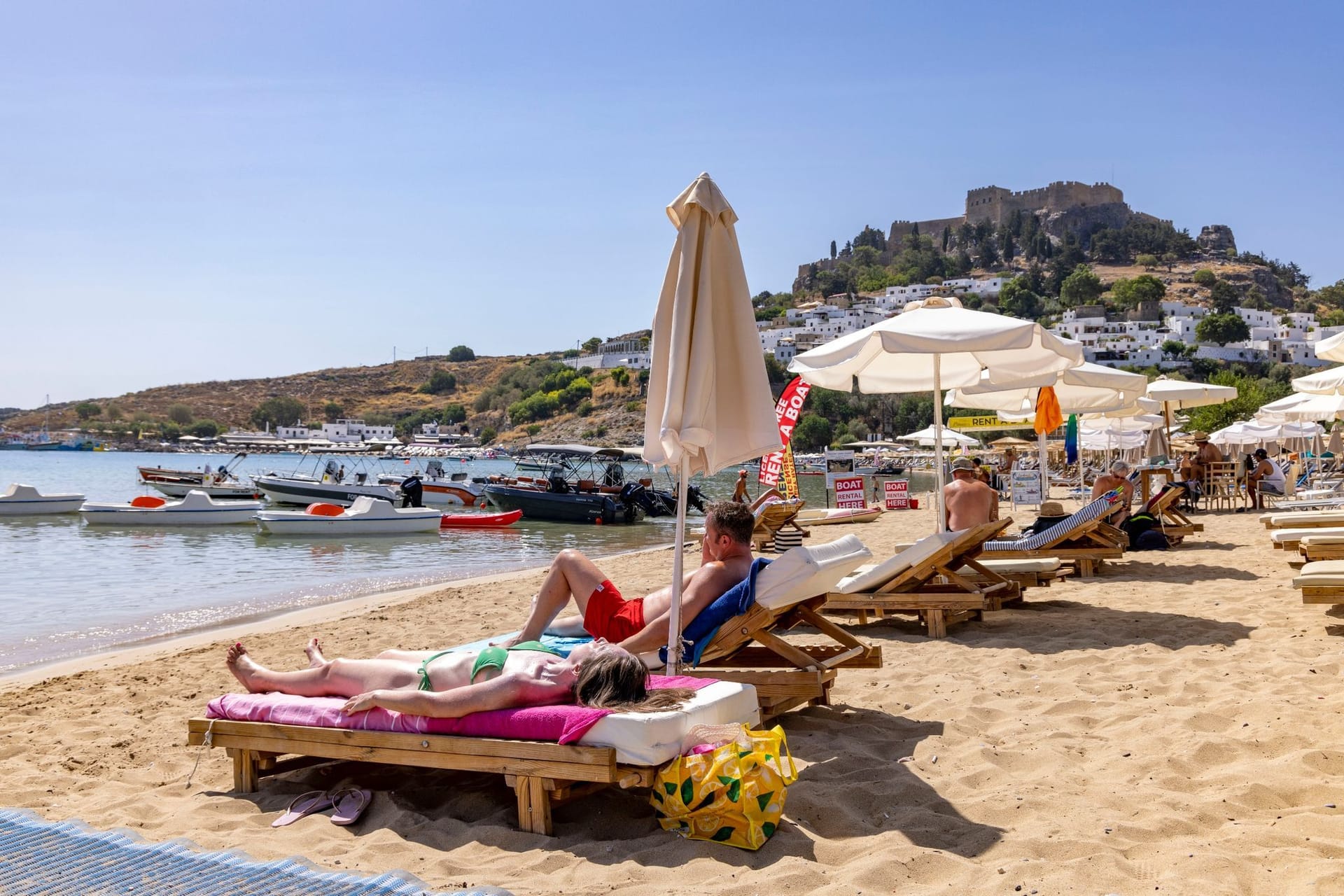 Touristen auf Rhodos