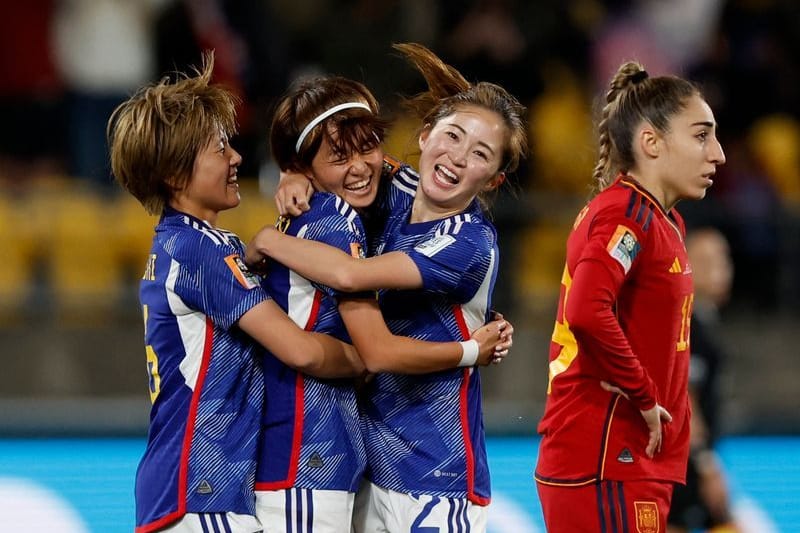 SOCCER-WORLDCUP-JPN-ESP/REPORT