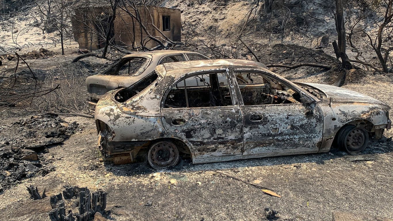 Brandschäden auf Rhodos: Der Tourismus könnte stark unter den Großbränden leiden.
