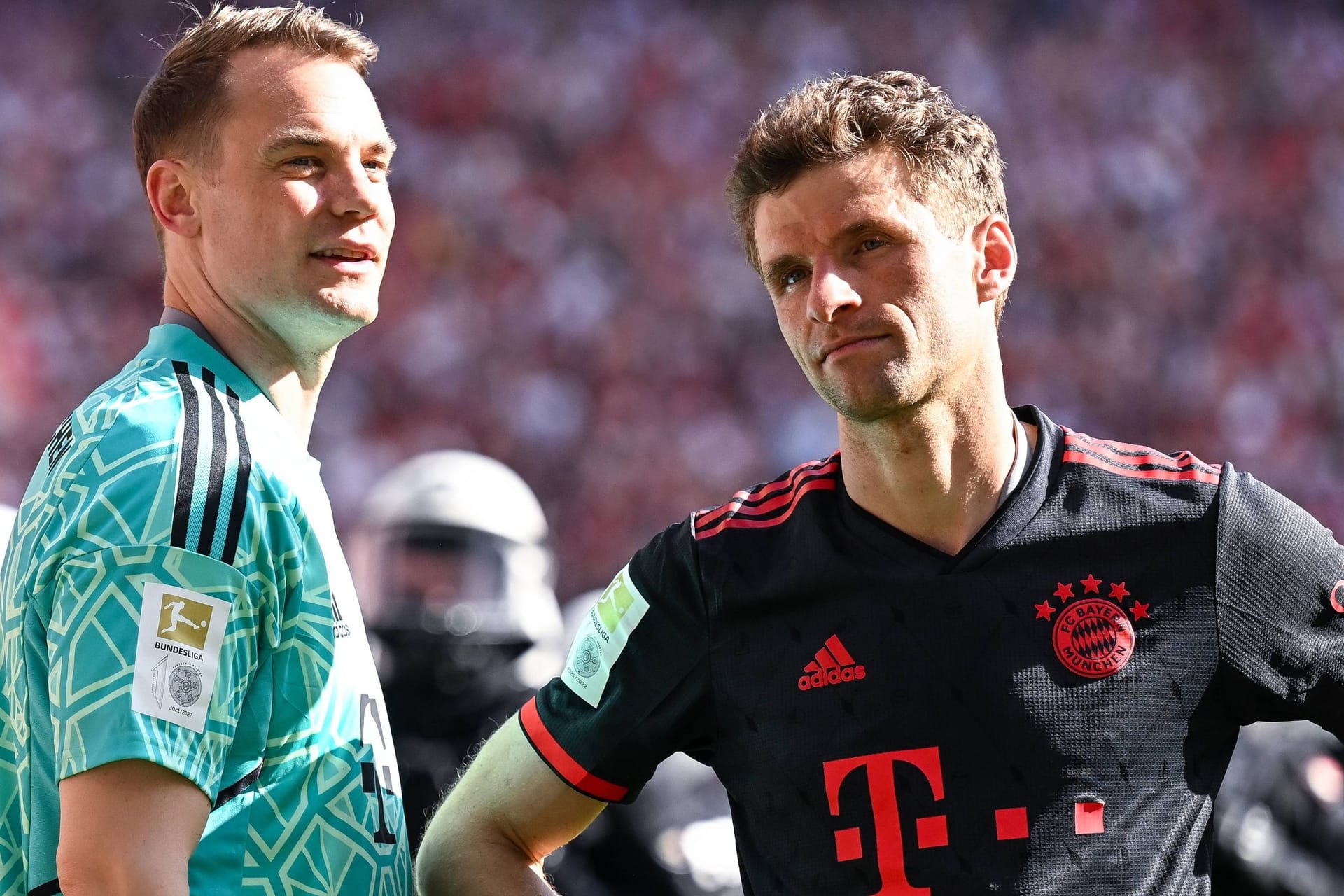 Bayern-Stars Neuer (li.) und Müller: Die beiden Nationalspieler gehören zu den erfahrensten Akteuren beim deutschen Rekordmeister.