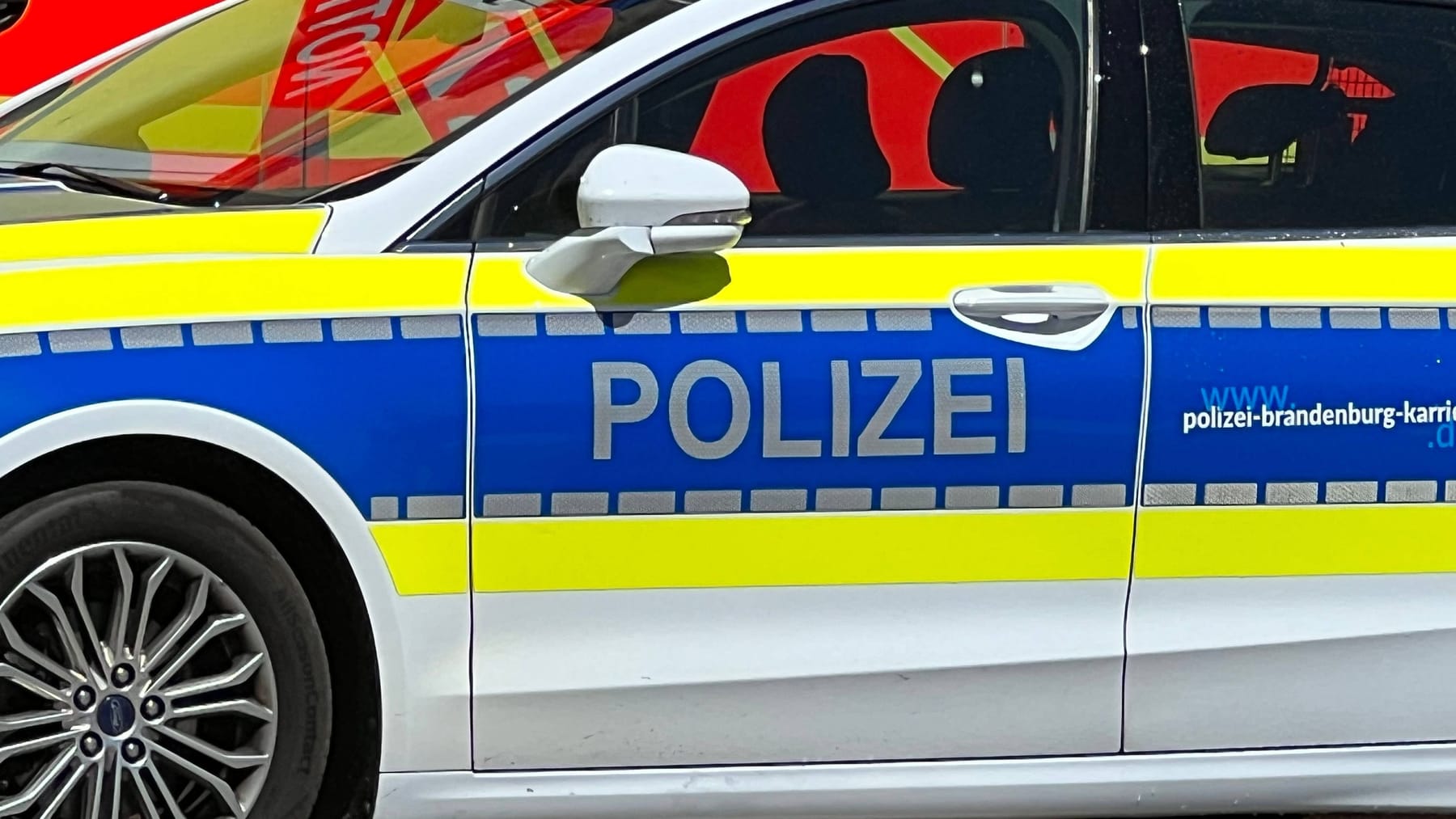 Brandenburg: Polizei überbringt Todesnachricht An Falsche Familie