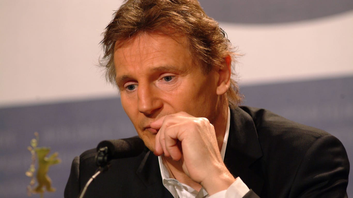 Schauspieler Liam Neeson anlässlich der Pressekonferenz auf den 55. Internationalen Filmfestspielen in Berlin