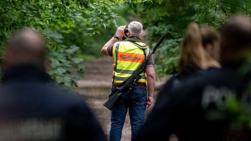 Ja, wo ist sie denn?: Im Süden Berlins ging es auf Großwildjagd.