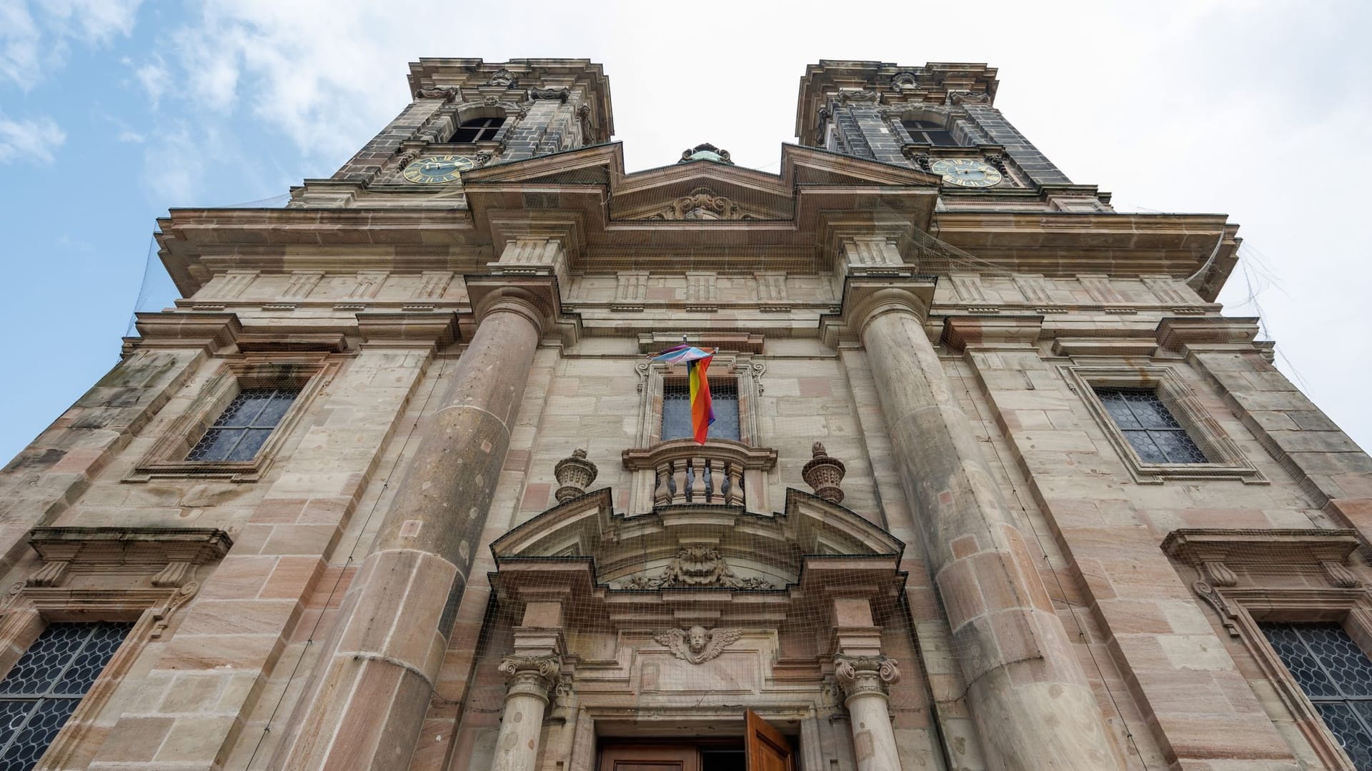 Kirche schließt Ausstellung vorübergehend nach Kritik