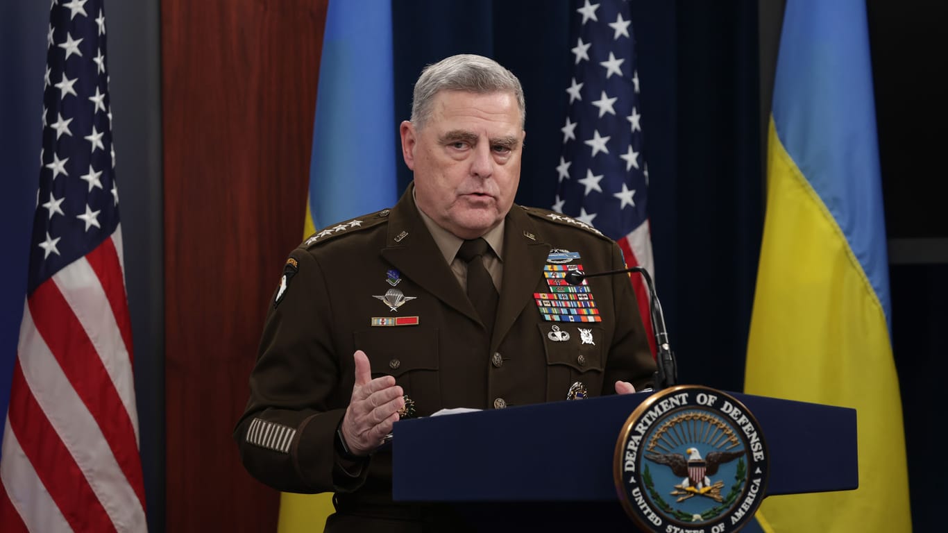 General Mark Milley bei einem Treffen der Ukraine-Kontaktgruppe im US-Verteidigungsministerium.