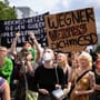 CSD 2023: Proteste bei Eröffnungsrede – "Wegner muss weg!"-Rufe