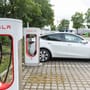 Tesla: Rekordumsatz nach Preissenkungen - aber Profitabilität leidet